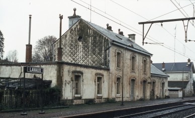 LAVAUX  DIA 82-9717.jpg